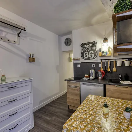 Le Nid Des Carmes Apartamento