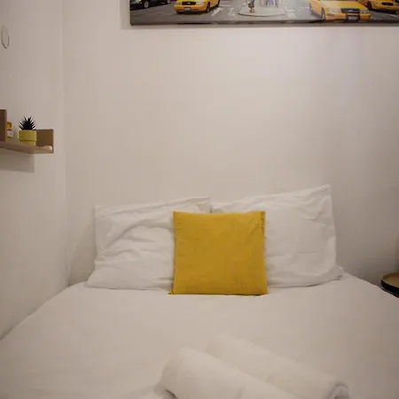 Le Nid Des Carmes Apartamento Nantes