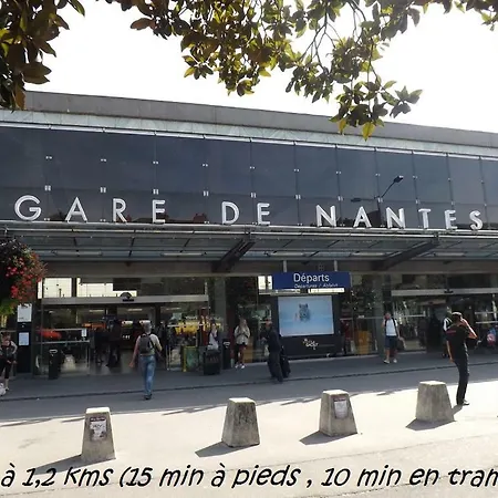 Le Nid Des Carmes Nantes